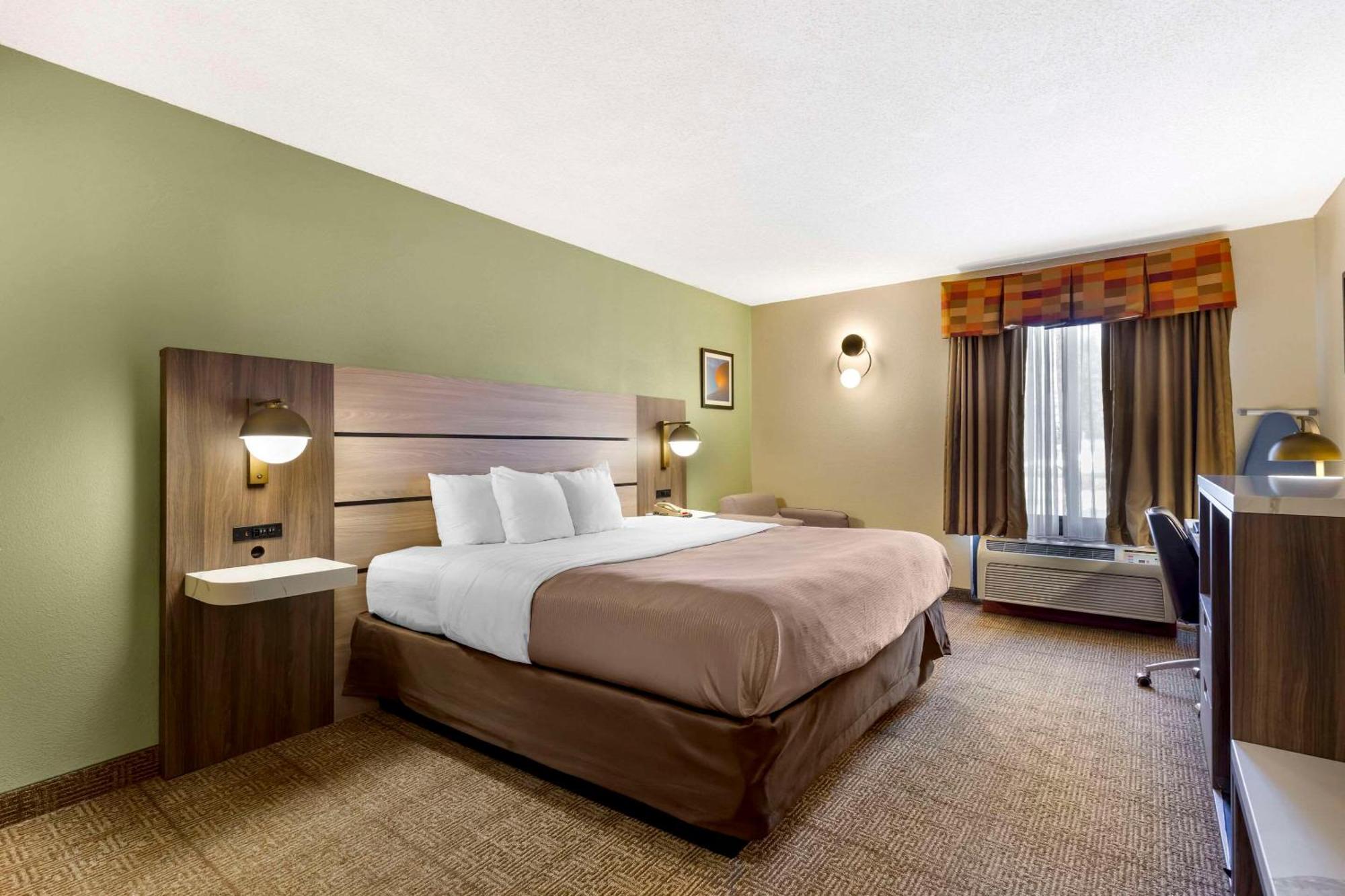 Quality Inn Raleigh Downtown Dış mekan fotoğraf