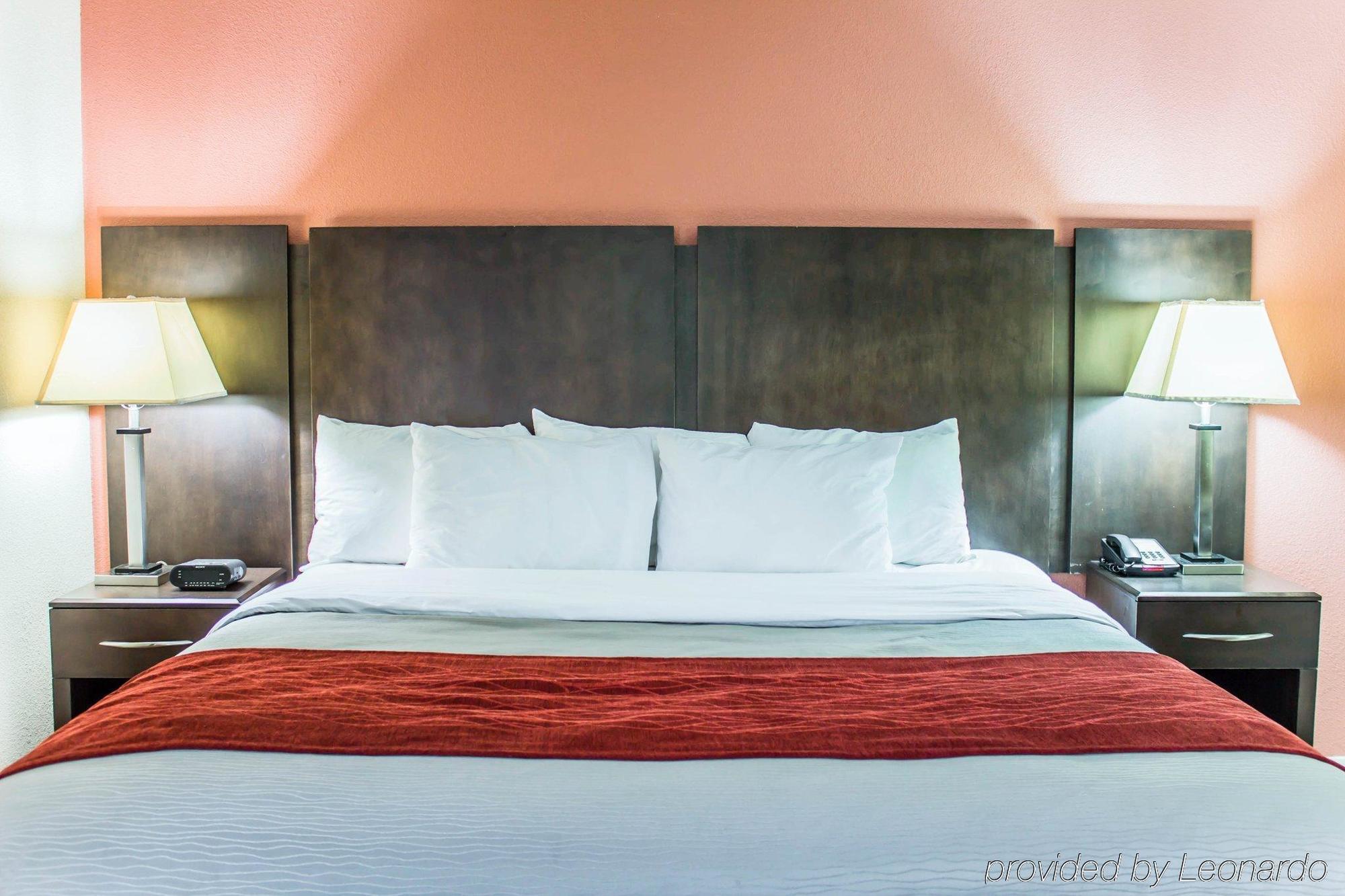 Quality Inn Raleigh Downtown Dış mekan fotoğraf